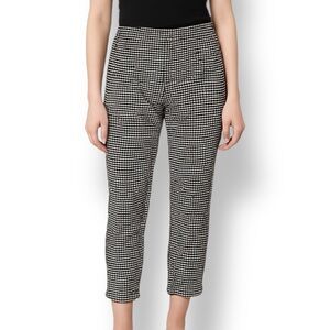 4/$20 Sensational Collection Black & White Geometric Ankle Pants – XL
